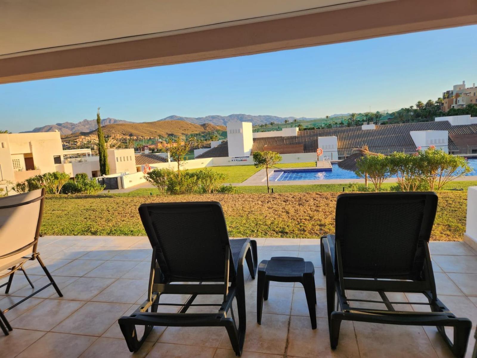 Bajo Con Vistas A La Piscina En Valle Del Este Golf Vera Esterno foto